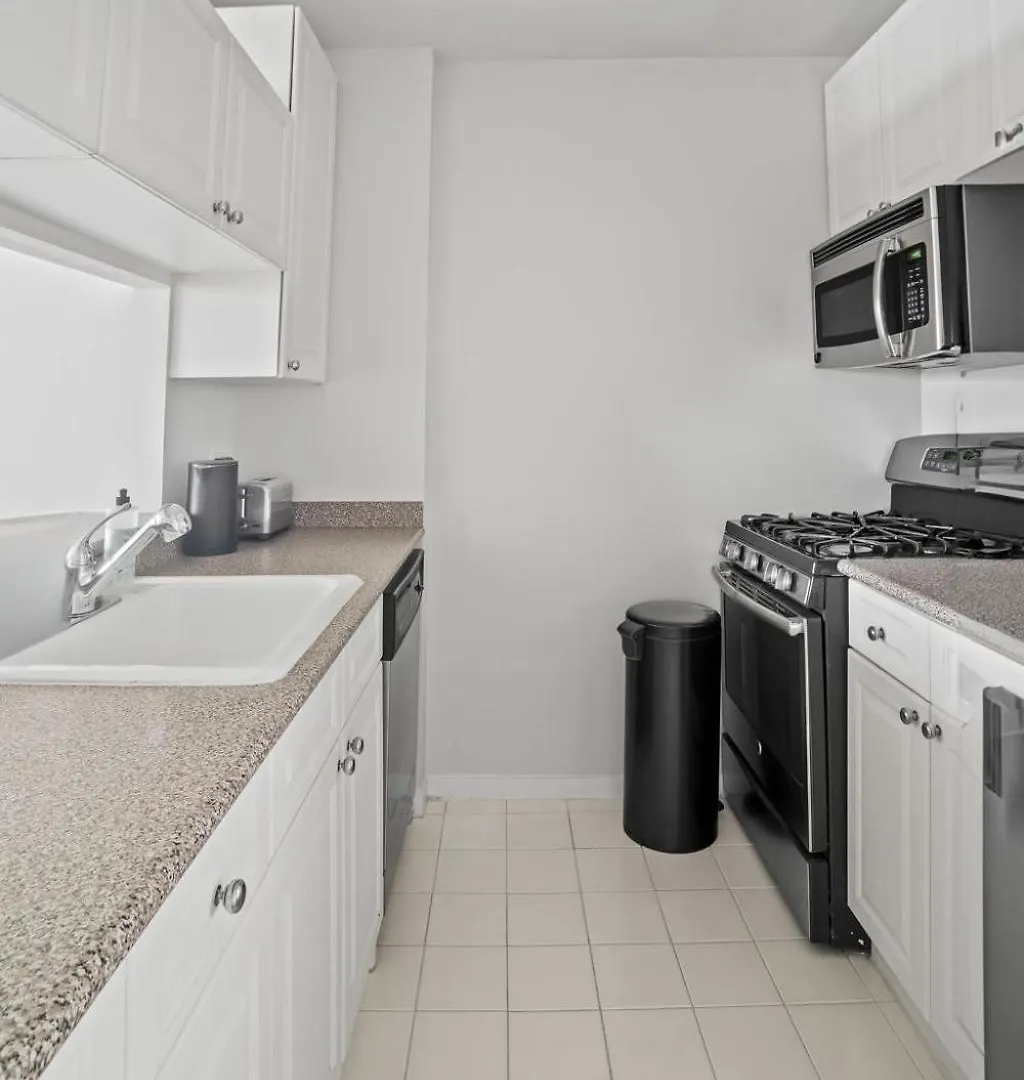 Chic Nyc Stay Steps From Times Square With 2 Bedroom ニューヨーク アパート